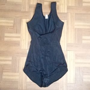 Madenform size M